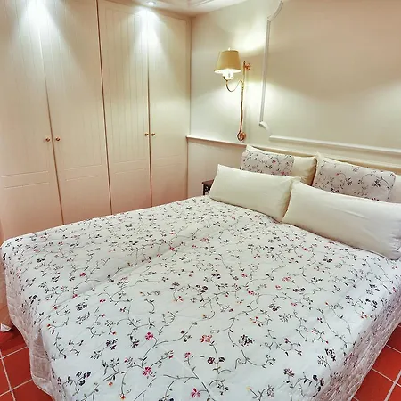 Apartment Heefwai 2 W2 *